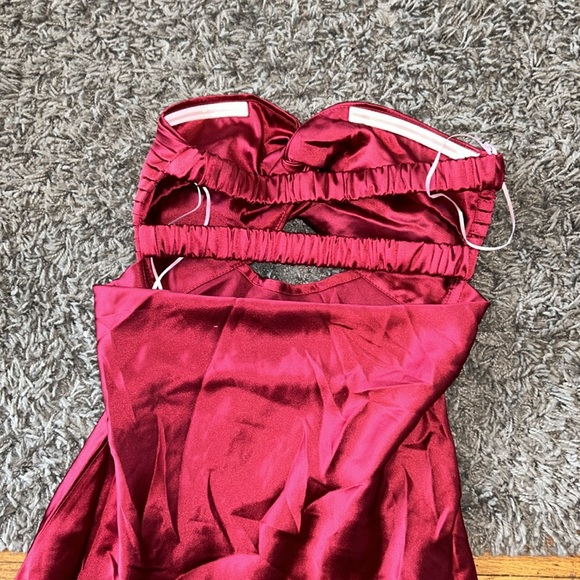 NWOT Princess Polly Satin Shellie Strapless Mini Dress Red - Picture 9 of 14